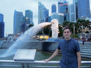 The merlion and me.